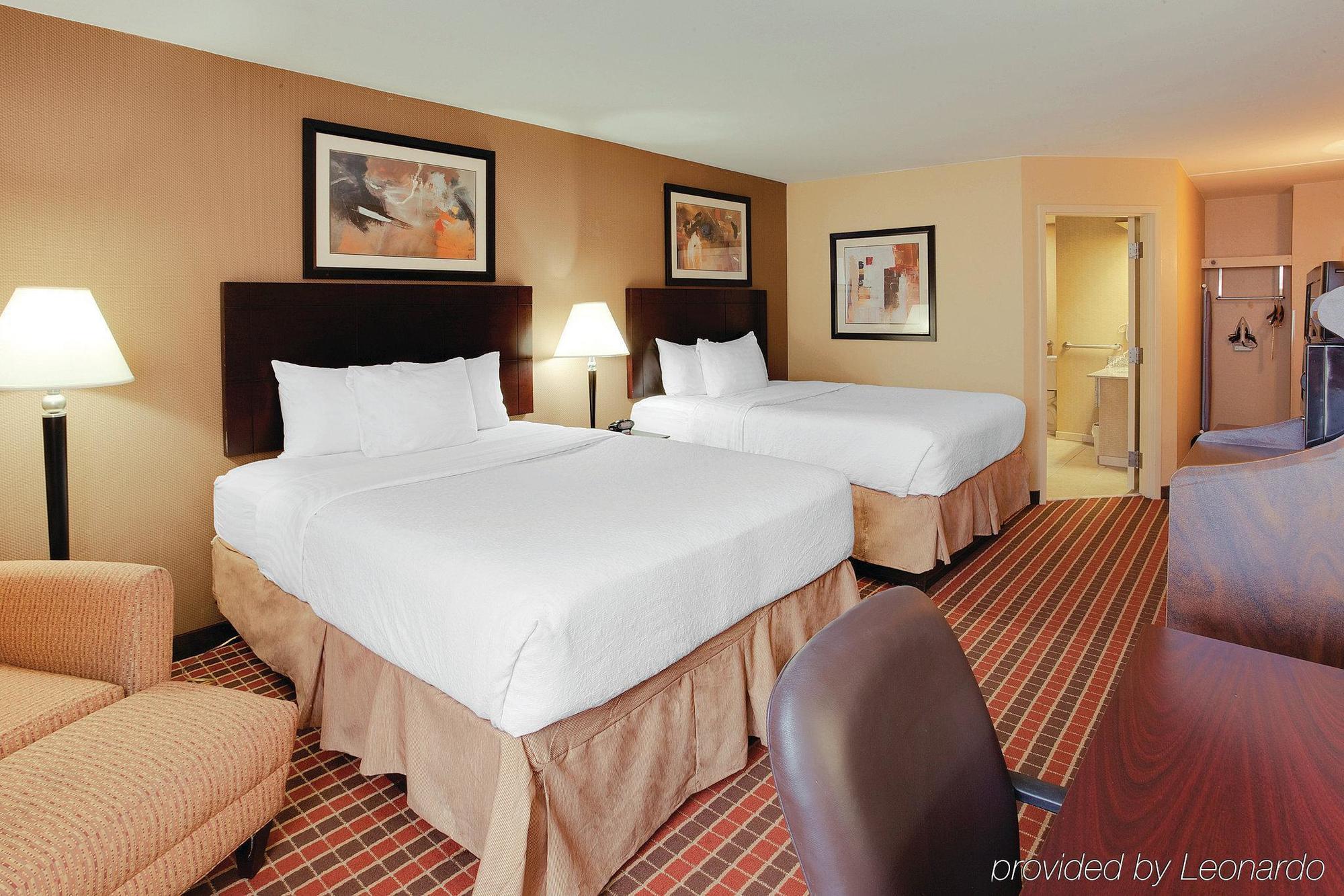 La Quinta Inn & Suites Pittsburgh North McCandless Township Eksteriør bilde